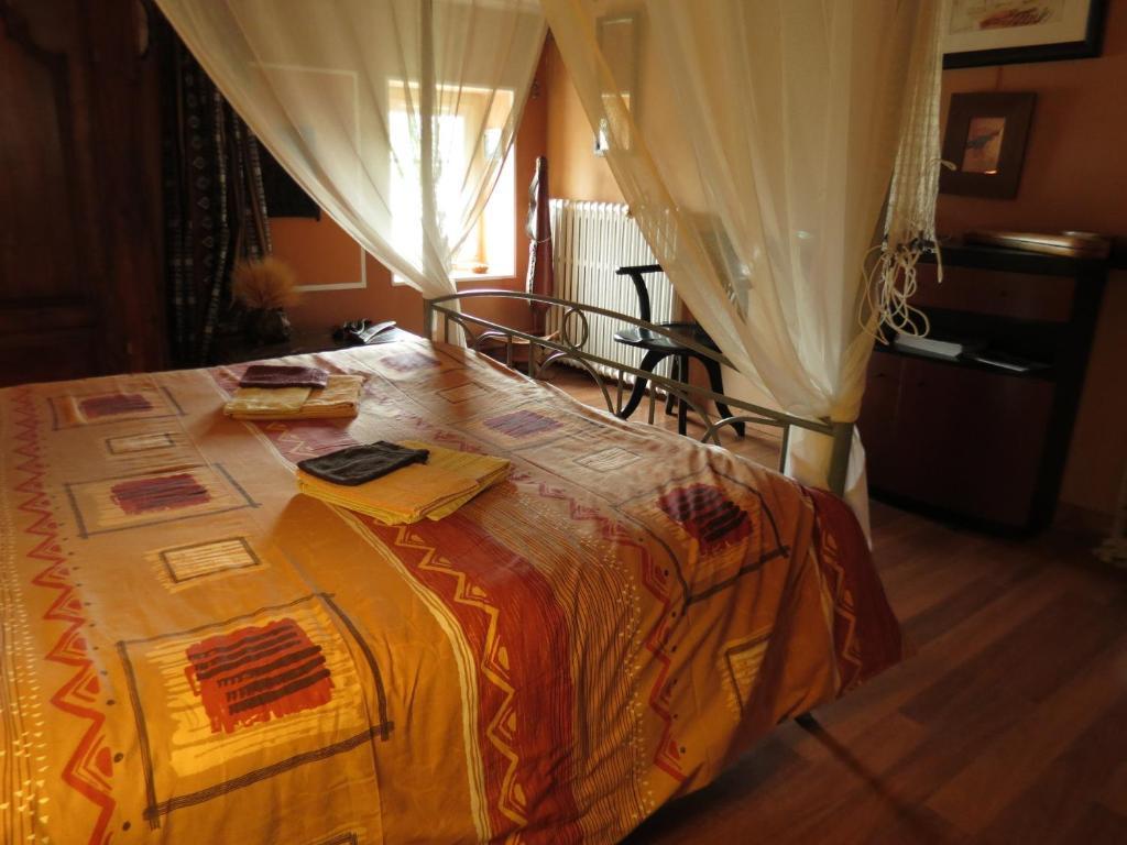 La Claverie Sainte-Radégonde-des-Noyers Habitación foto